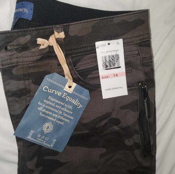 Democracy Women's Ab Solution Jegging - Picture 15 of 16